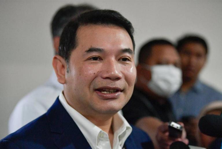 Rafizi refutes PN's claims that M'sia's economy has no direction