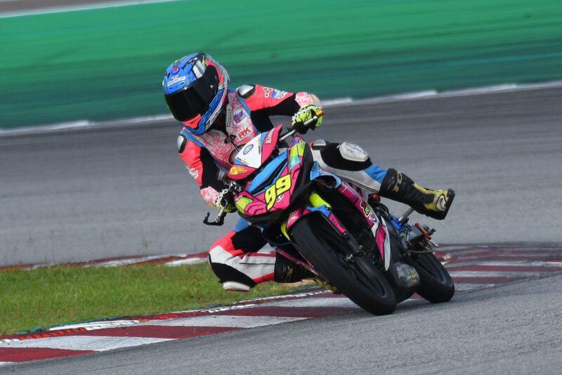 Masalah jentera kecewakan Afizi, Pink Racing