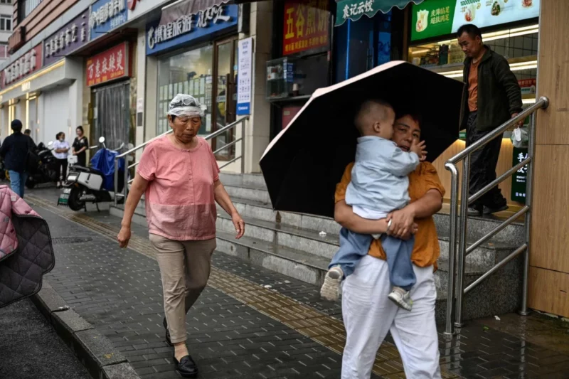 Lebih 40,000 dipindahkan akibat banjir di China