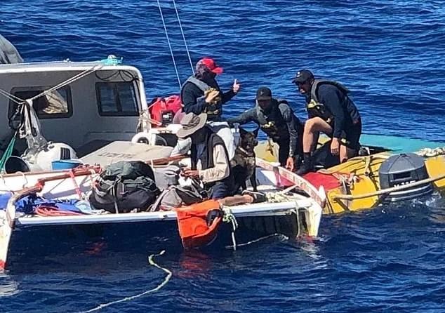 Pelayar 2 bulan hilang di laut makan ikan mentah, minum air hujan