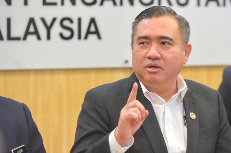 Anthony Loke tells PAS president no need to see non-Muslims as enemies of Malay