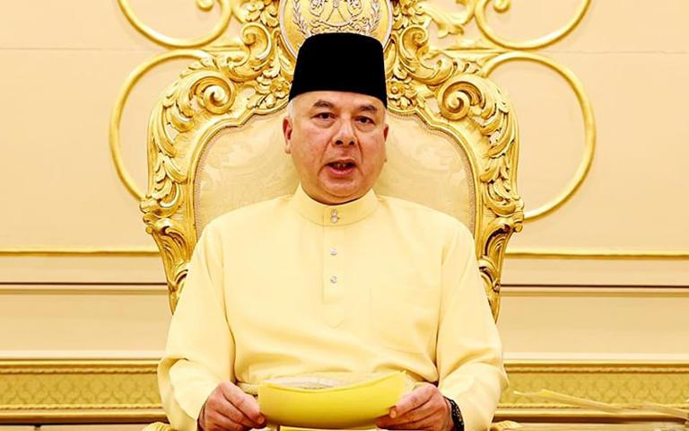 Refer 3R issues to me, Sultan Nazrin tells Perak chiefs