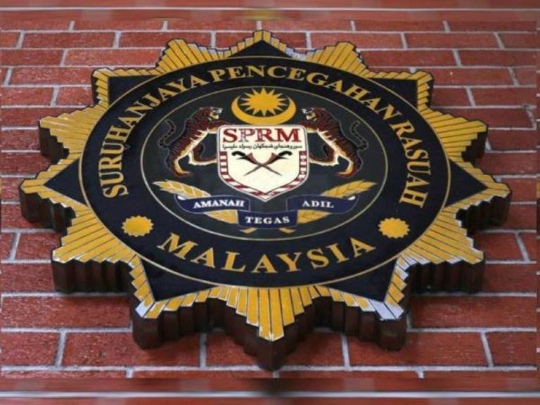 MACC arrests enforcement officer, personnel for accepting bribes