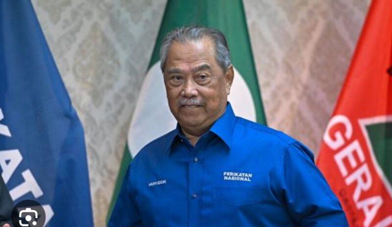 Muhyiddin lari dari Parlimen, menantu lari dari SPRM