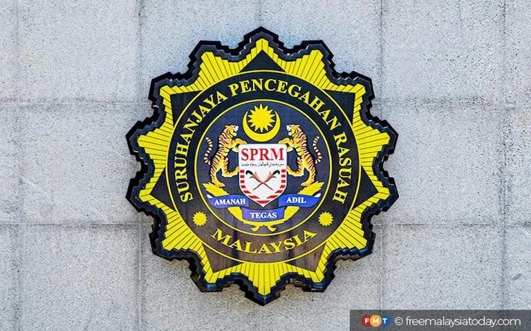 MACC nabs officer said to be receiving RM20,000 in bribes monthly