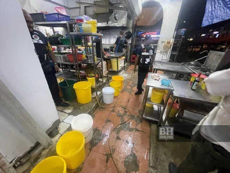 DBKL kompaun 34, tutup dua premis makanan kotor di Bandar Baru Sri Petaling