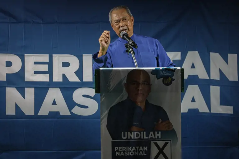 Analysts dismiss Perikatan’s defection claim as feint for Pelangai poll