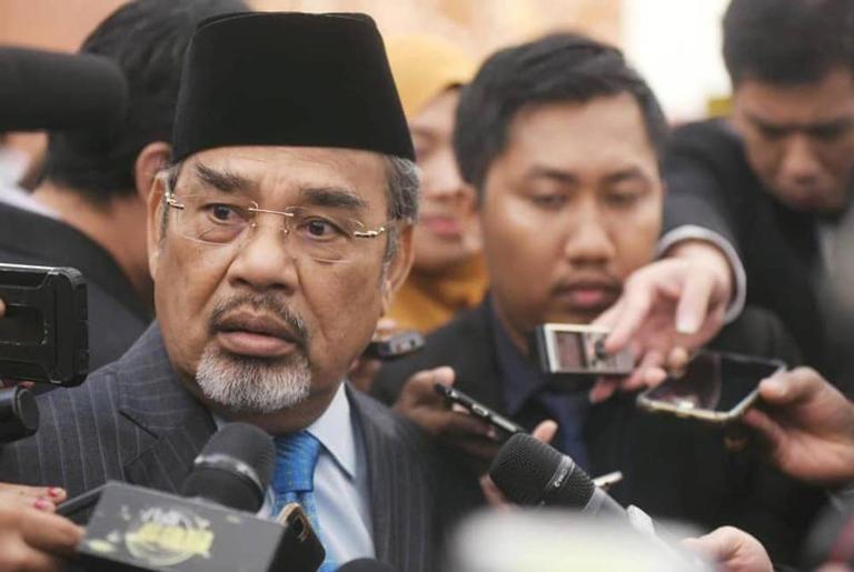 Defamation suit: Court orders Tajuddin to pay costs of RM120,000 to Khalid and KiniTV