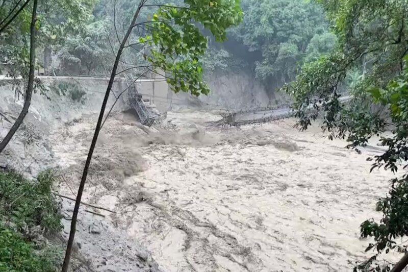 Banjir kilat di India ragut 14 nyawa