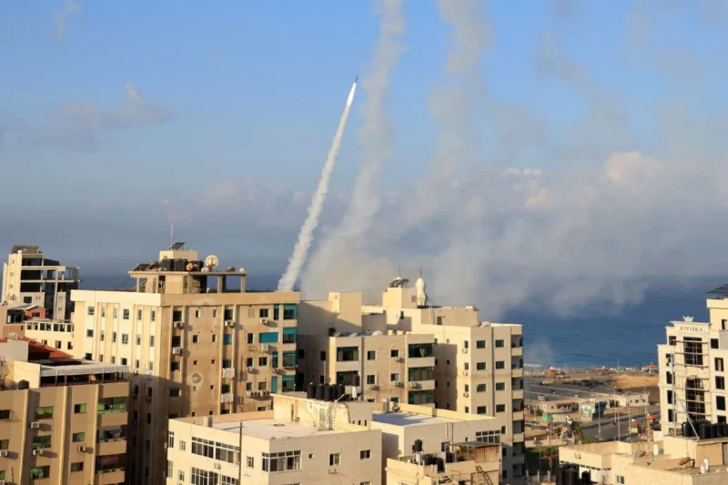 Israel diserang, lebih 5,000 roket dilepaskan