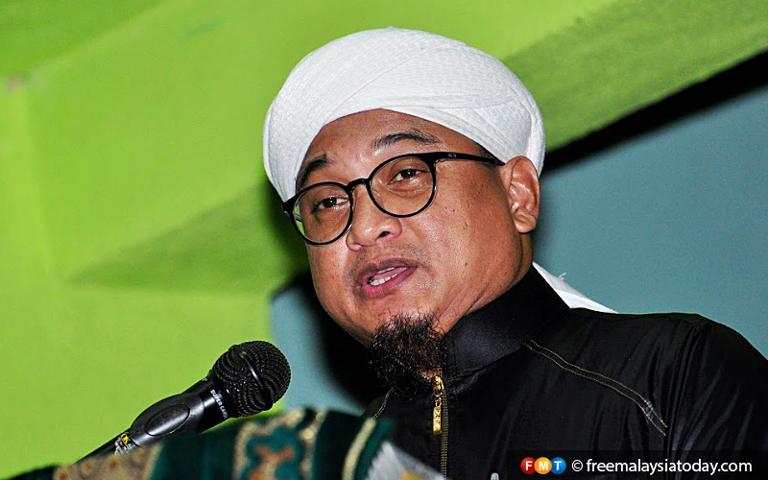 PAS leader warns against overconfidence at Kemaman polls
