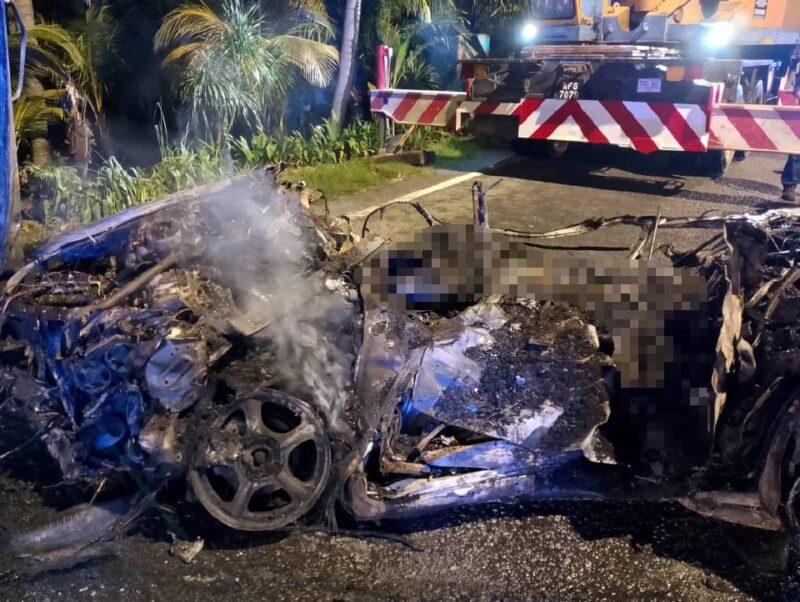 Tiga rentung kereta bertembung lori sampah