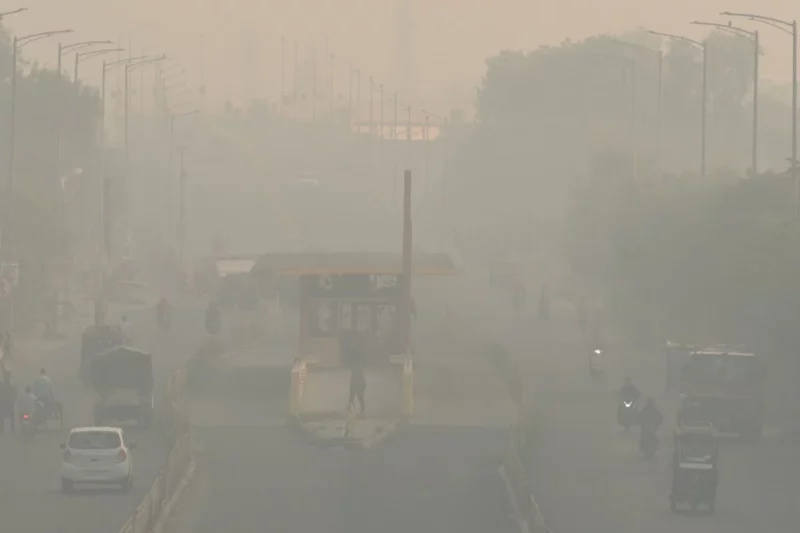 Pencemaran udara masih tinggi, sekolah kekal ditutup