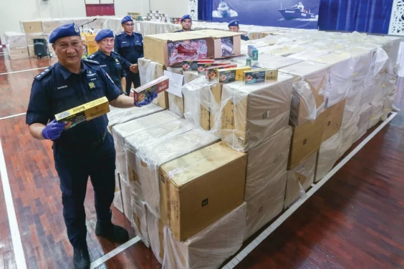 Serbuan polis rampas barang hampir RM1 bilion tahun ini