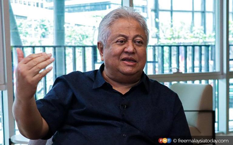 Tell cops to drop probe against Kit Siang, Zaid tells PM