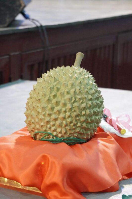 Durian Musang King Raub termahal di dunia