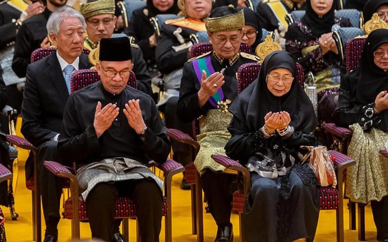 PM and wife attend Brunei prince’s wedding