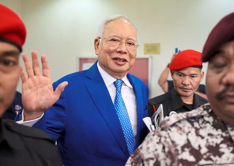 Judge: Najib can seek an acquittal