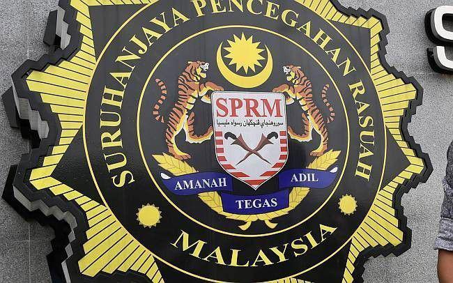 MACC raids Tan Sri's house in RM4.5bil graft probe