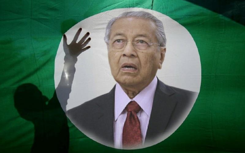 PAS Mula Khianati Mahathir