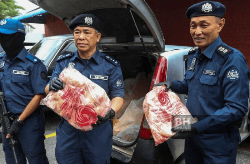 Kastam berjaya ramas ayam sejuk beku dipercayai diseludup