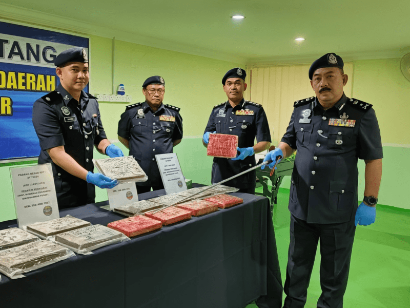 Polis tangkap seorang lelaki bersama 16kg ganja