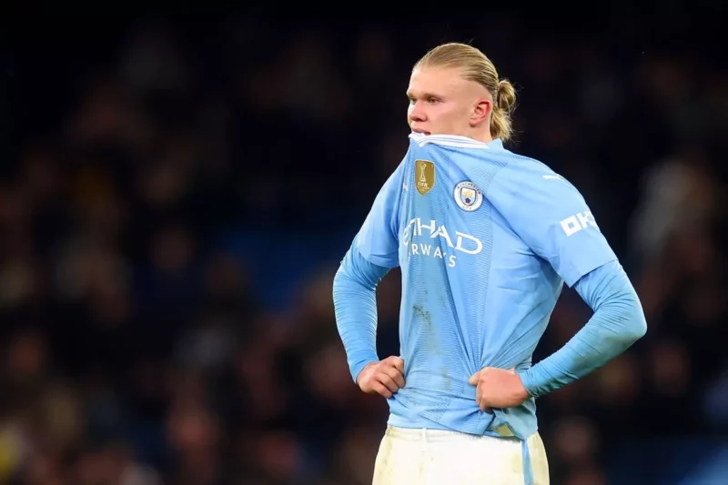Erling Haaland angrily pushes Sky Sports camera out of his face after Man City draw