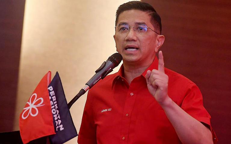 Azmin denies 5 more Bersatu reps to back Selangor MB