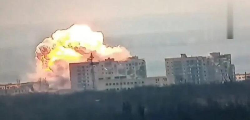 ‘Bom Raksasa’ meletup di Krasnogorovka