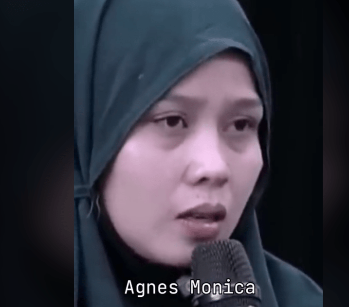 Agnes Monica peluk Islam, kini berstatus Mualaf