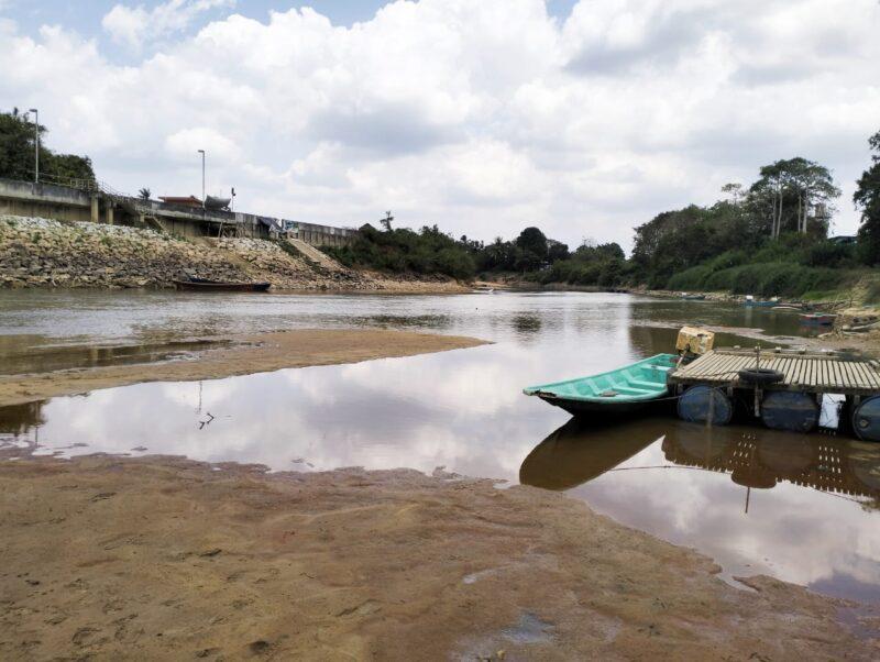 Boleh jalan kaki rentas Sungai Golok