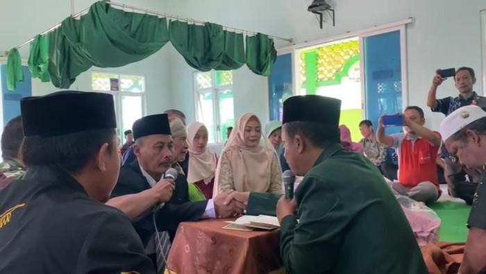 Lelaki serah mas kahwin seluruh harta kepada isteri baharu