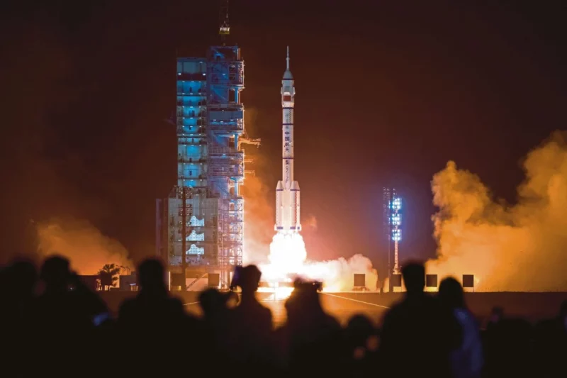 China hantar 3 lagi angkasawan untuk tinggal 6 bulan di angkasa