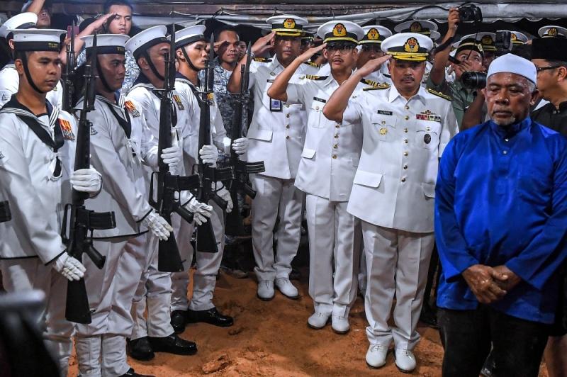 Navy chopper crash: Funerals for 10 RMN heroes completed