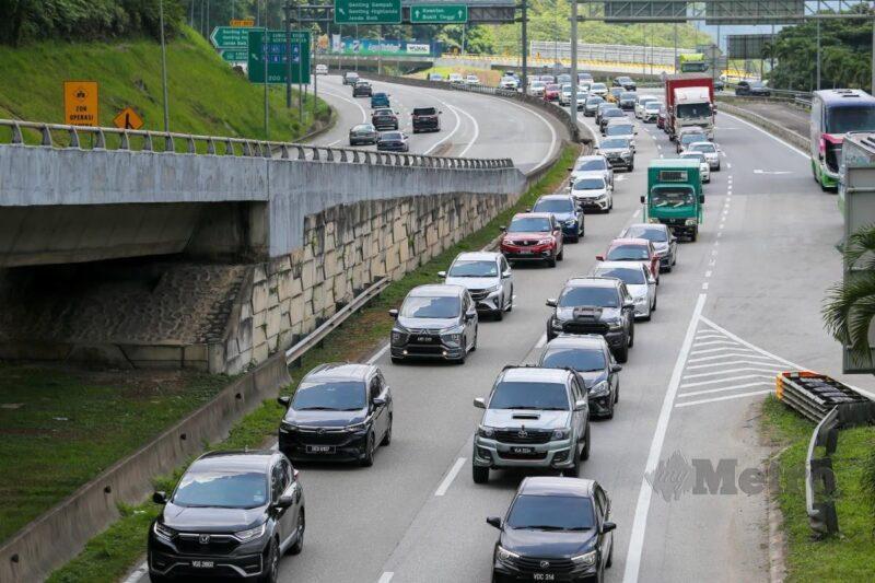 Jualan kenderaan baharu merosot