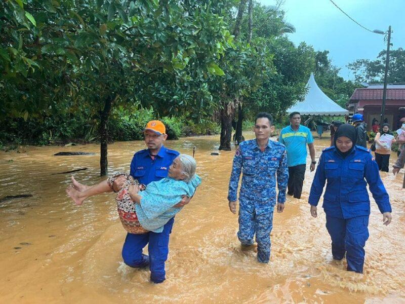 Over 50 houses in Melaka Tengah and Alor Gajah hit by flash floods