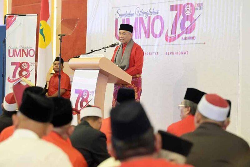 'UMNO tak akan tenggelam dalam lipatan sejarah' - Zahid