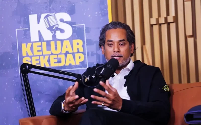Khairy slams ‘foolish’ debate over non-Bumi admissions to UiTM