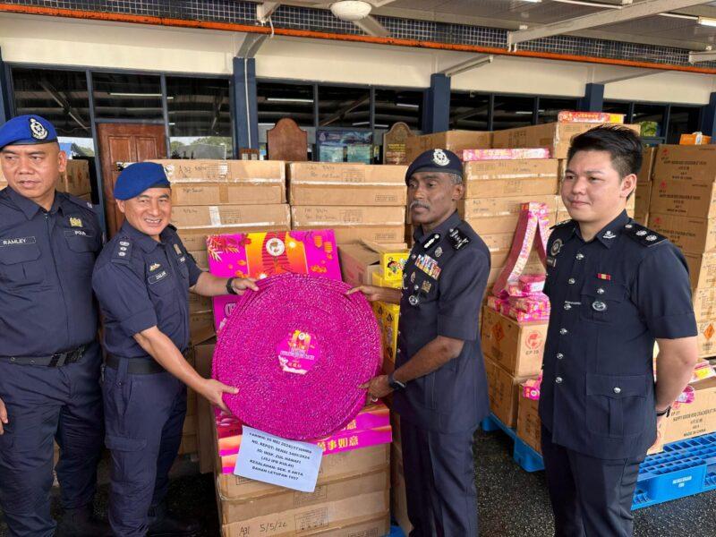 Kempunan jual RM854,000 mercun, bunga api raya haji