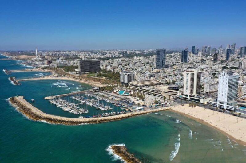 Hamas lancar 8 roket ke Tel Aviv