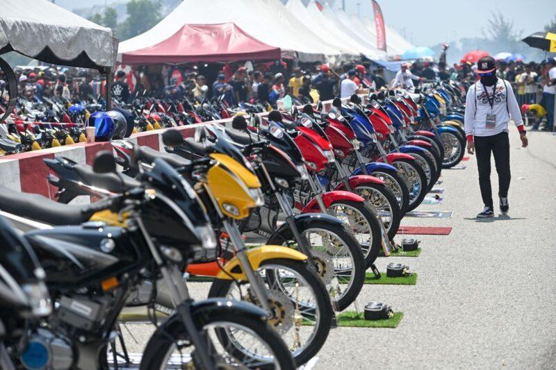 RXZ berharga RM15,000 dari Thailand jadi rebutan di Malaysia