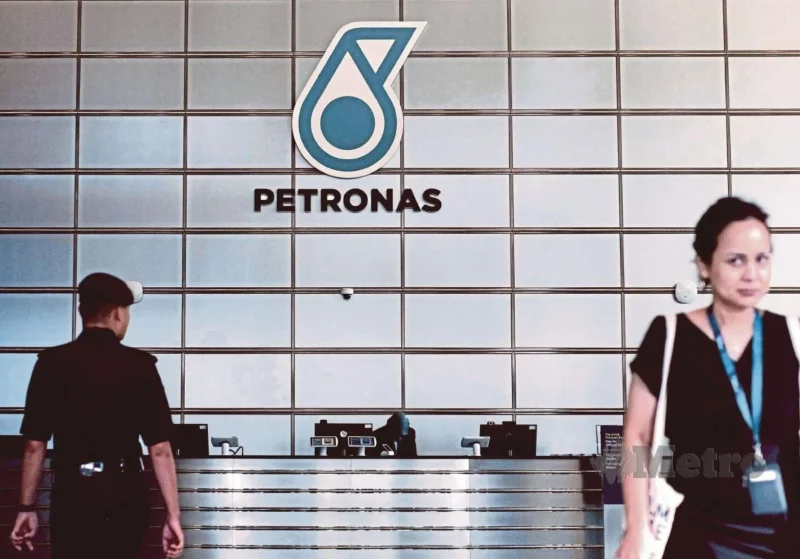 Petronas catat pendapatan RM89.7 bilion