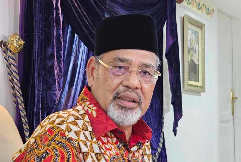 Lifting Tajuddin's suspension from Umno will impact internal support, party's reputation