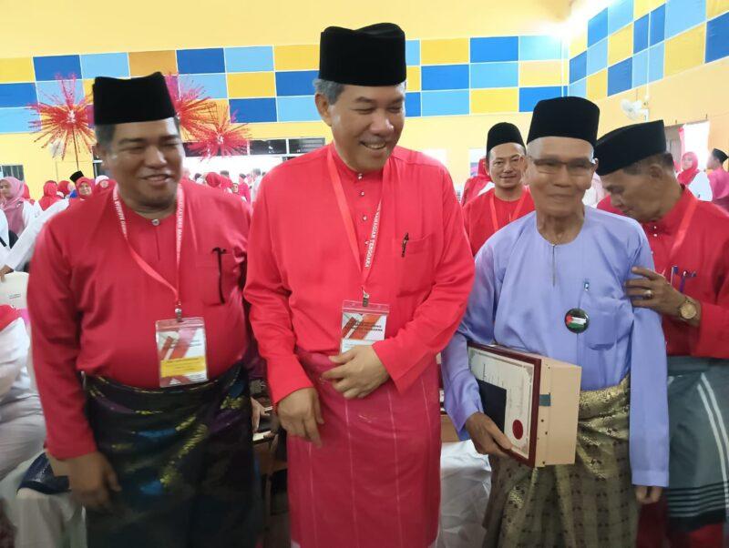 UMNO tidak terikat bergabung dengan parti lain dalam PRU16