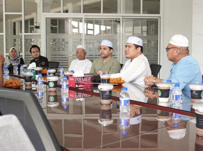 PU Riz Jadi Duta Program Wakaf Di Masjid, Bantu Asnaf