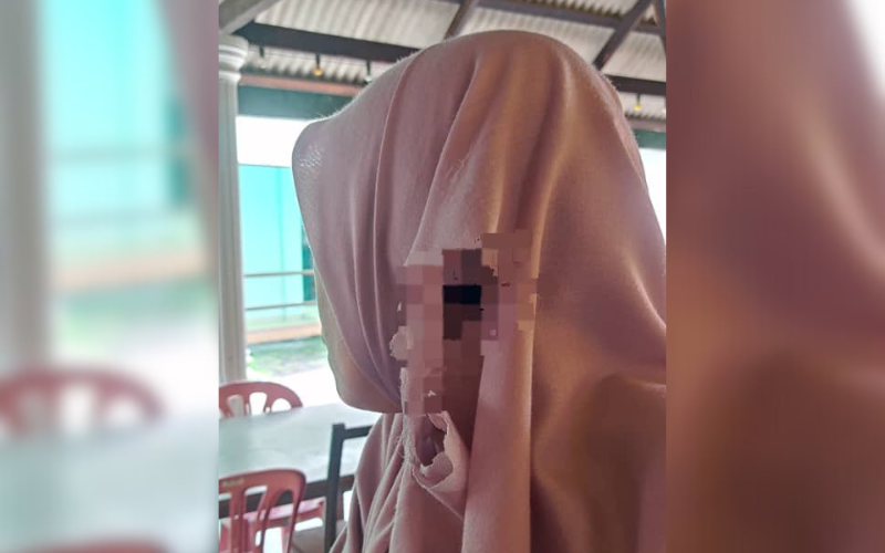 Mujur pisau terkena tudung, bukan leher ustazah – Guru