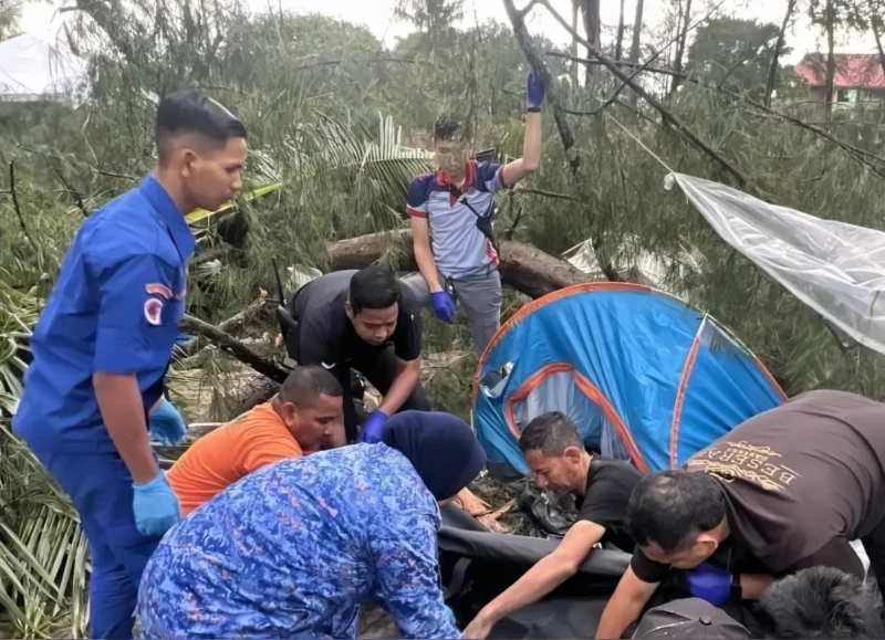 Warga emas maut dihempap pokok ketika berkhemah